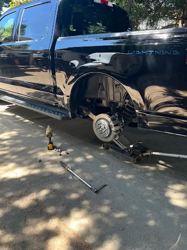 TH Mobile Tire job photo 14
